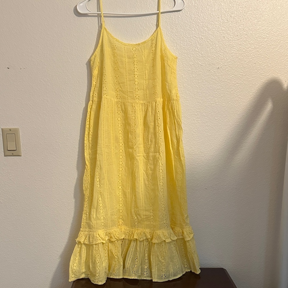Label of Love NWOT Size Small Yellow Eyelet Dress